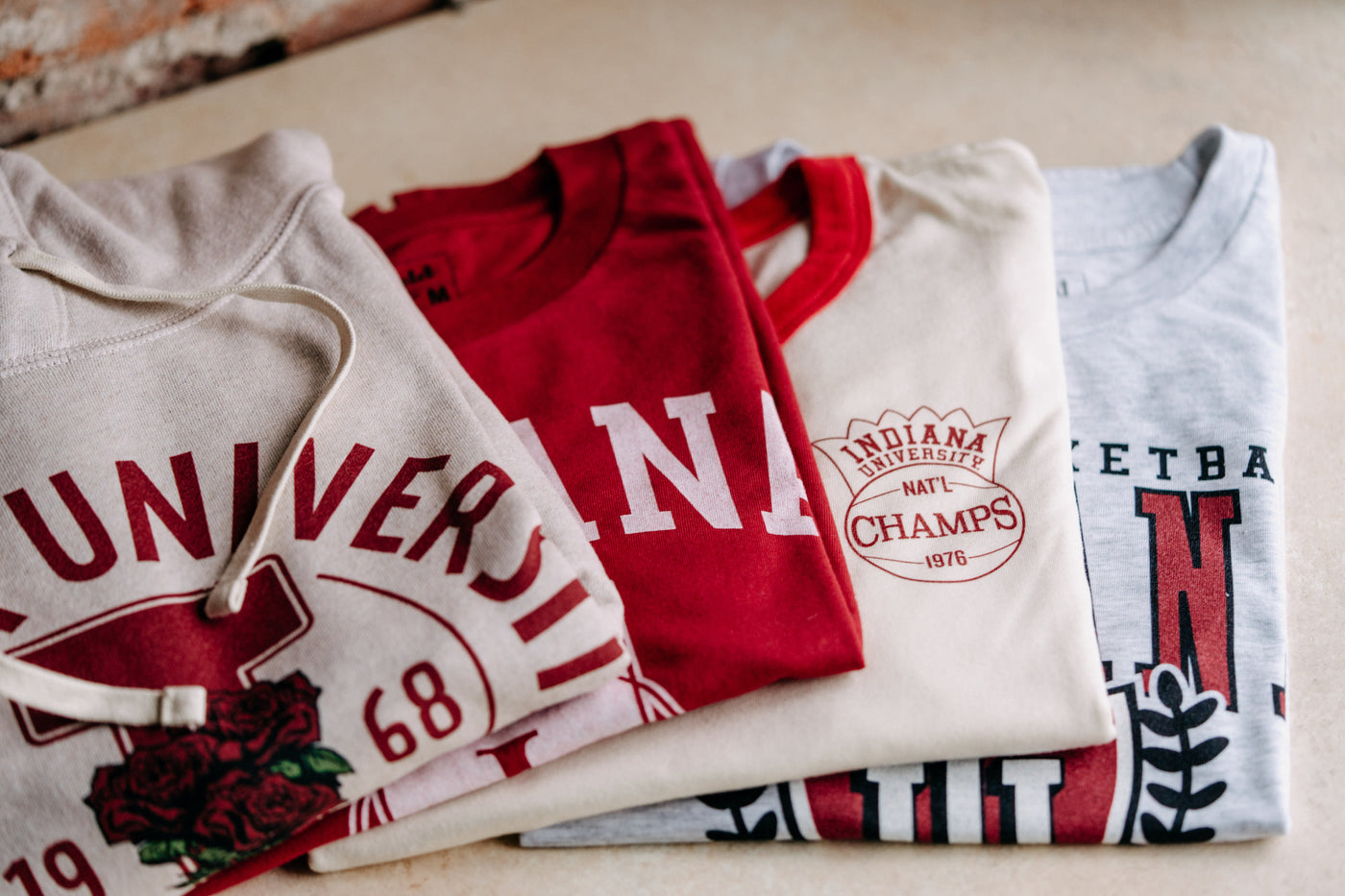 Sweatshirt College Américain Indianapolis Indiana – Style Retro Université, Confort Quotidien