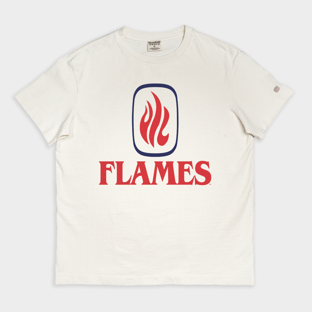 UIC Flames 1980's Vintage Logo Vintage Heavyweight Tee
